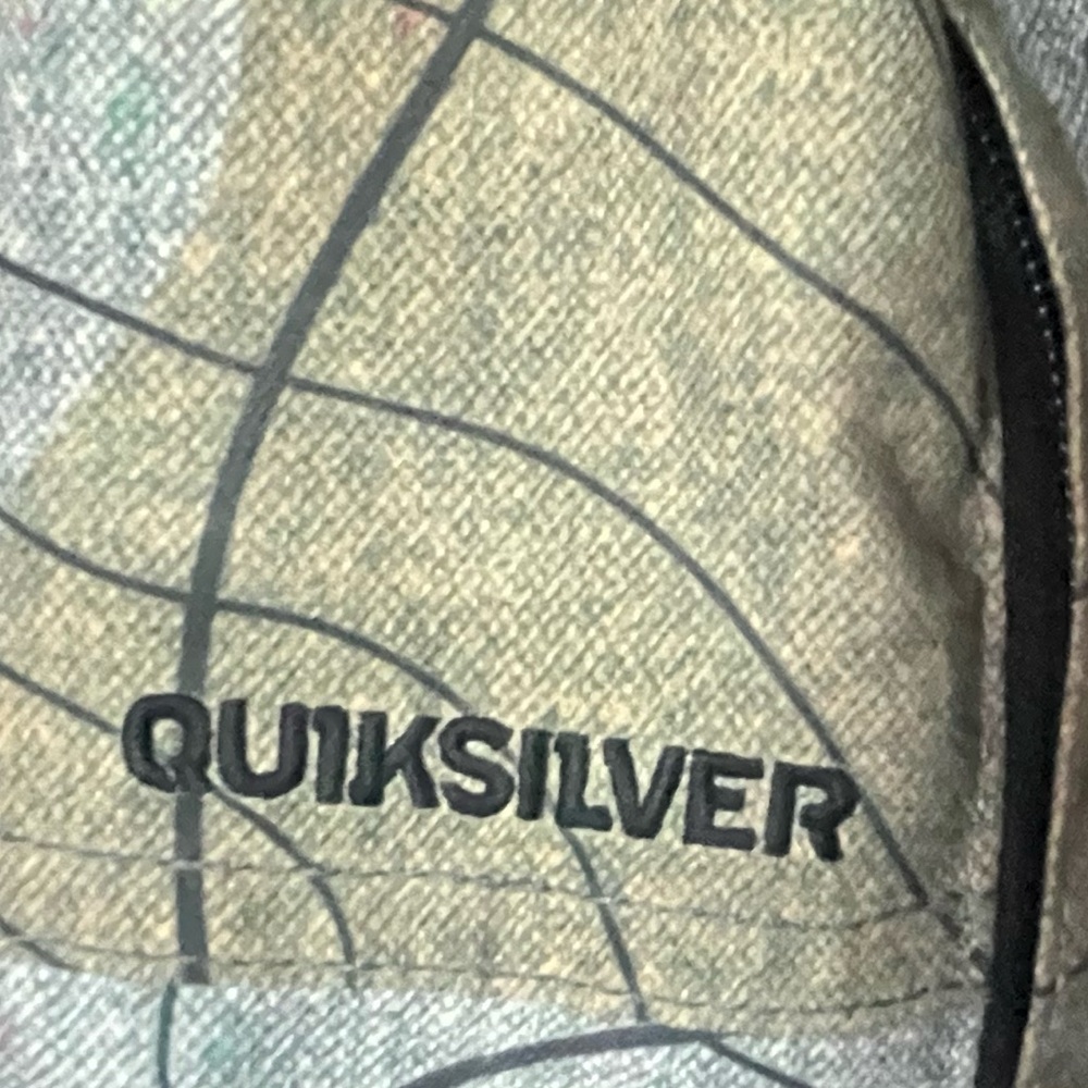 Quiksilver Abstract Patterned Jacket - Picture 3 of 4